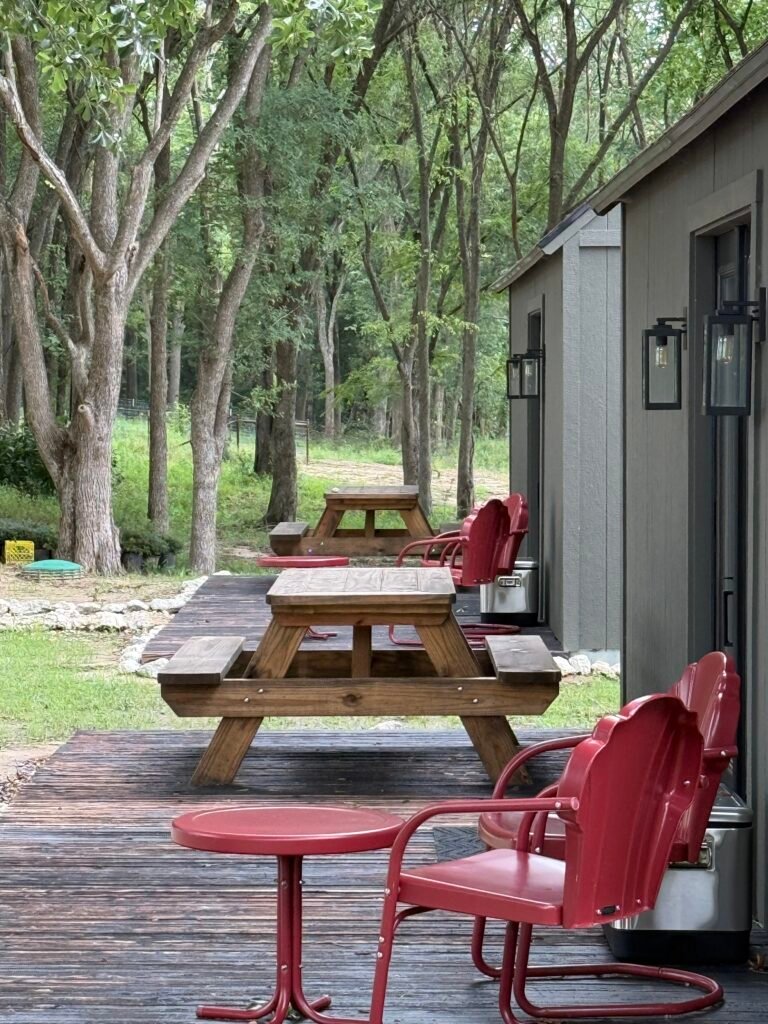 Double room cabin Manifesting, Malas and Mandalas Limestone Fields